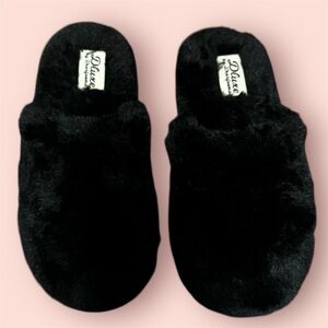 dluxe by dearfoams Women's Luella Scuff Slippers small 5/6